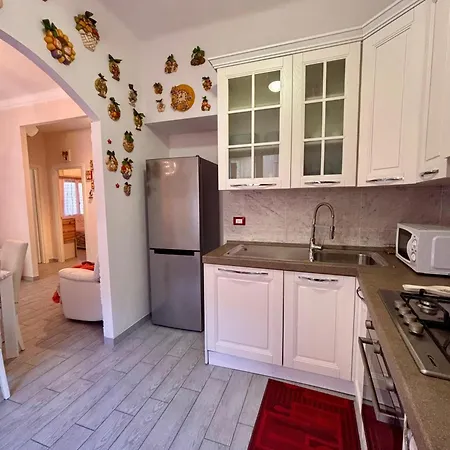 Casa Perla Rosa * San Remo